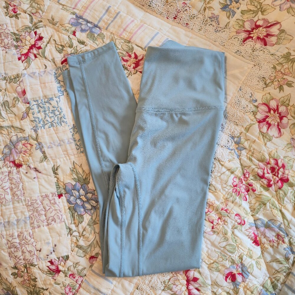 Athletic/Yoga Pants in Baby Blue, Size 6